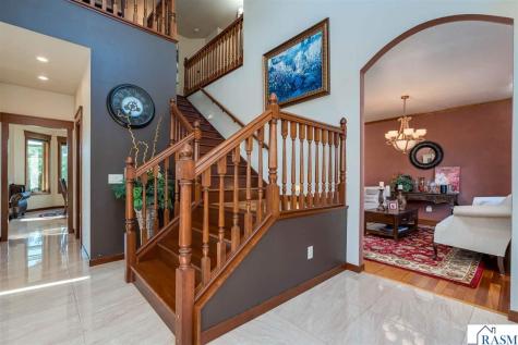 116 Rosewood Drive Mankato MN 56001