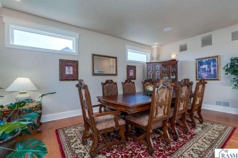 116 Rosewood Drive Mankato MN 56001