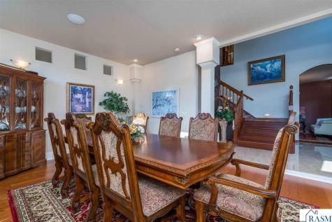 116 Rosewood Drive Mankato MN 56001