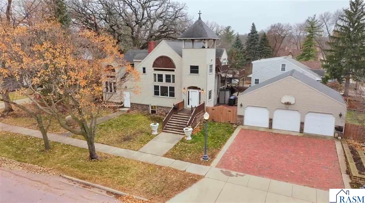 227 W 5th Mankato MN 56001