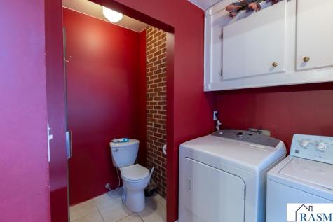 227 W 5th Mankato MN 56001