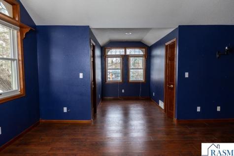 227 W 5th Mankato MN 56001