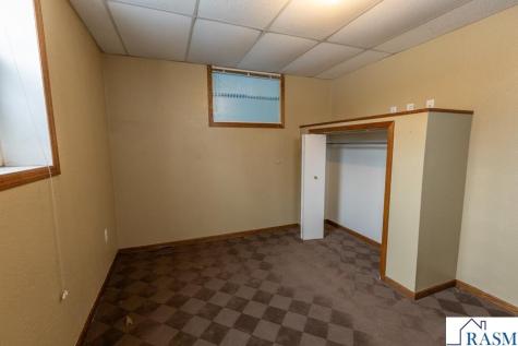 227 W 5th Mankato MN 56001