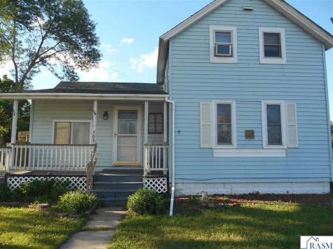 508 E Silver Street Mapleton MN 56065