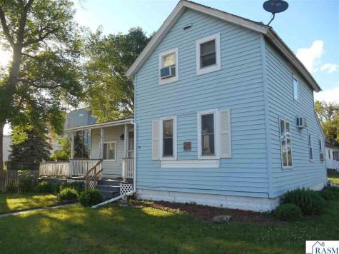 508 E Silver Street Mapleton MN 56065