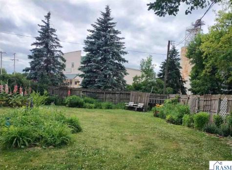 508 E Silver Street Mapleton MN 56065