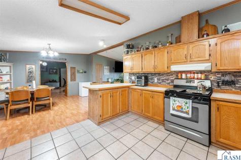 13462 620th Avenue Mapleton MN 56065