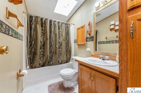 13462 620th Avenue Mapleton MN 56065