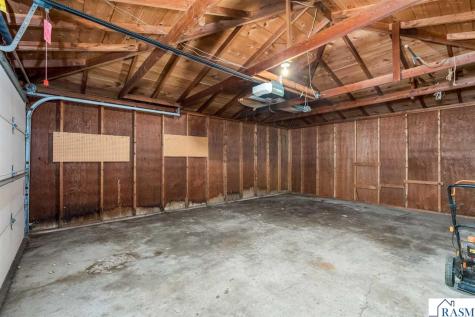 113 N Plainview Avenue Mankato MN 56001