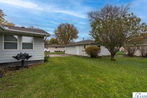 113 N Plainview Avenue Mankato MN 56001