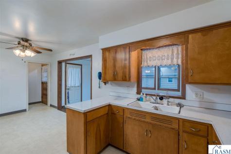 113 N Plainview Avenue Mankato MN 56001