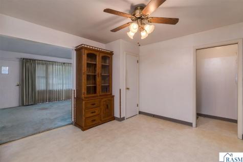 113 N Plainview Avenue Mankato MN 56001