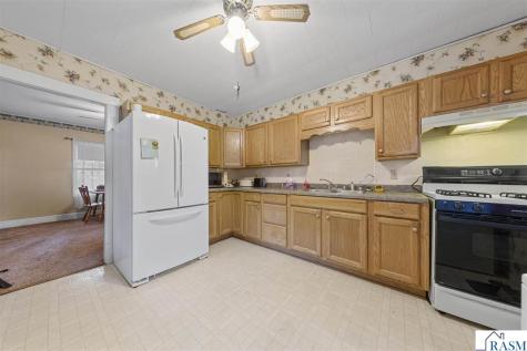 200 NE Park Avenue Elysian MN 56028