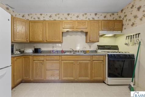 200 NE Park Avenue Elysian MN 56028