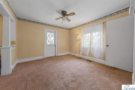 200 NE Park Avenue Elysian MN 56028