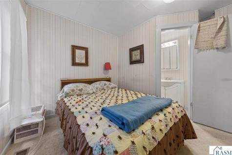 200 NE Park Avenue Elysian MN 56028