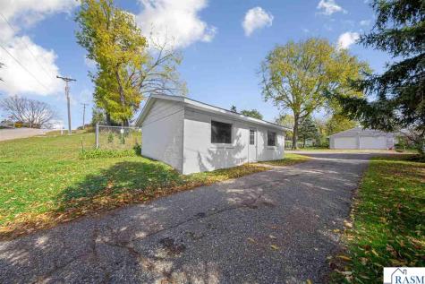 200 NE Park Avenue Elysian MN 56028