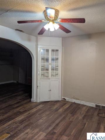 403 S Park Street Fairfax MN 55332