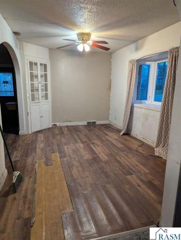 403 S Park Street Fairfax MN 55332