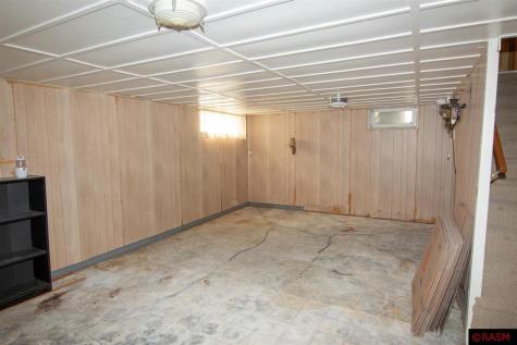 406 E Lafayette Street Mankato MN 56001