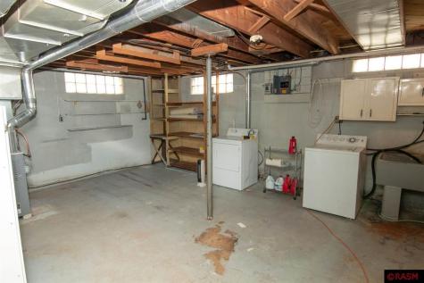 406 E Lafayette Street Mankato MN 56001
