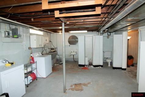 406 E Lafayette Street Mankato MN 56001