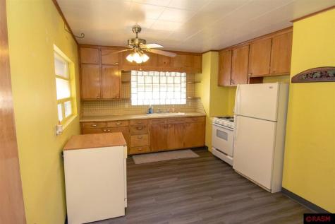 406 E Lafayette Street Mankato MN 56001