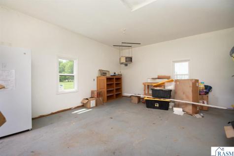 36056 311th Avenue Le Sueur MN 56058