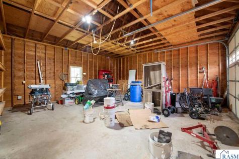 36056 311th Avenue Le Sueur MN 56058