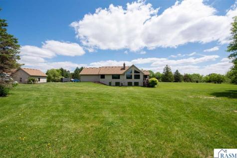 36056 311th Avenue Le Sueur MN 56058
