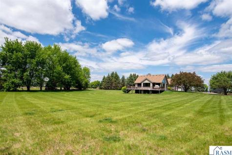 36056 311th Avenue Le Sueur MN 56058