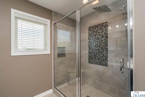 235 Foxfire Drive Mankato MN 56001
