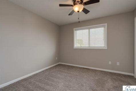 235 Foxfire Drive Mankato MN 56001