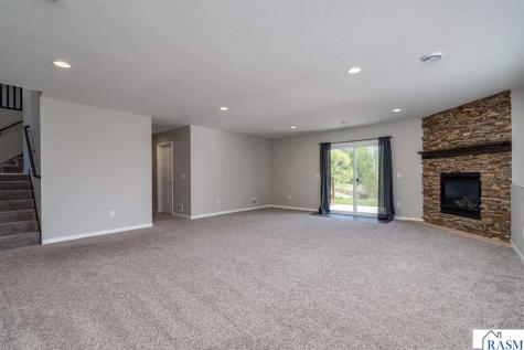 235 Foxfire Drive Mankato MN 56001