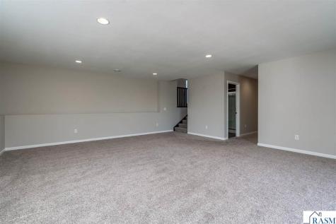235 Foxfire Drive Mankato MN 56001