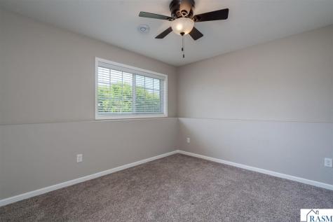 235 Foxfire Drive Mankato MN 56001