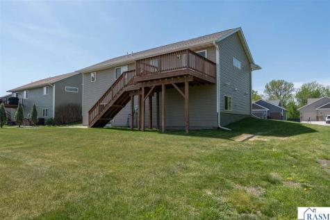 235 Foxfire Drive Mankato MN 56001