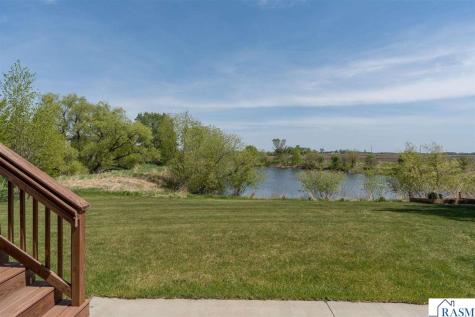 235 Foxfire Drive Mankato MN 56001