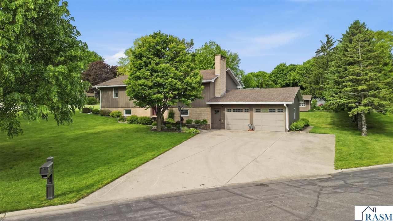 130 Half Moon Road Wells MN 56097