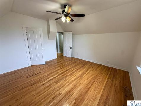 225 S Franklin New Ulm MN 56073