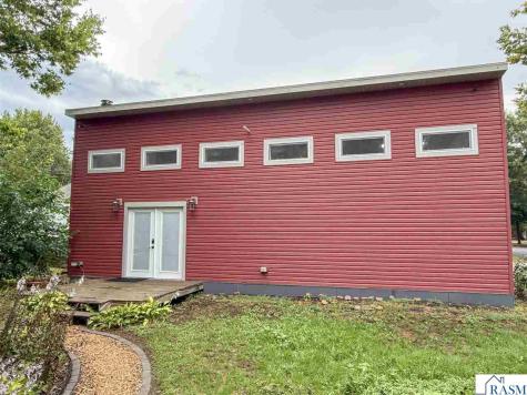 225 S Franklin New Ulm MN 56073