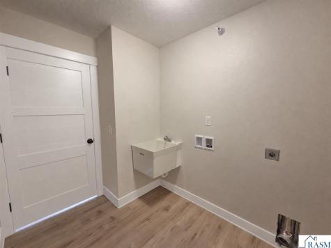 2119 Lunden Street St. Peter MN 56082-0000