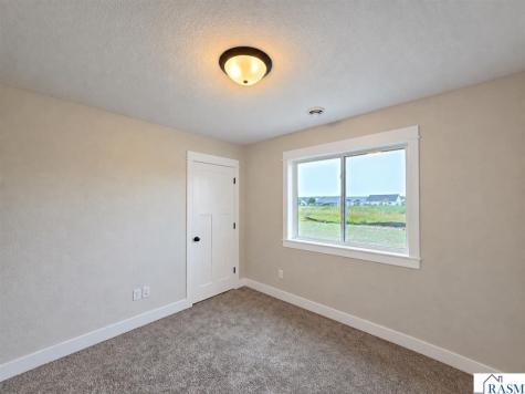 2119 Lunden Street St. Peter MN 56082-0000
