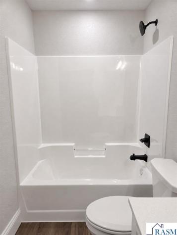 2119 Lunden Street St. Peter MN 56082-0000