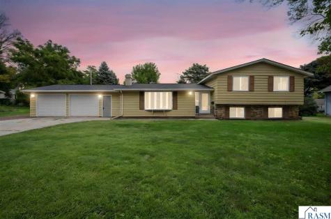 401 SE 3rd Avenue Mapleton MN 56065