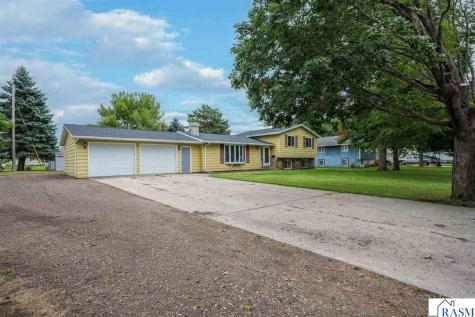 401 SE 3rd Avenue Mapleton MN 56065