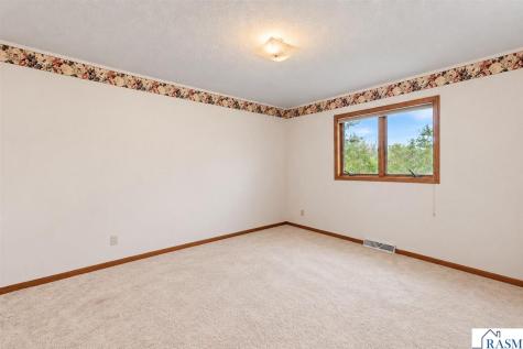 1327 S German Street New Ulm MN 56073