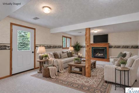 1327 S German Street New Ulm MN 56073