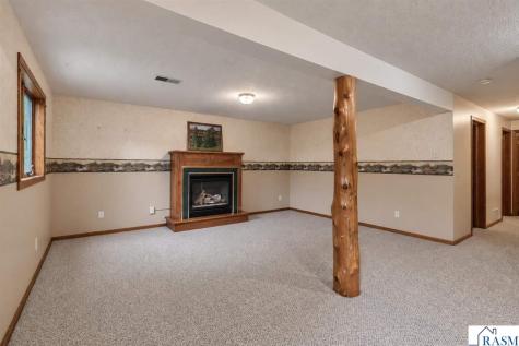1327 S German Street New Ulm MN 56073