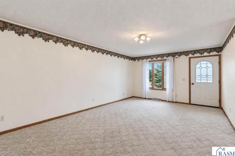 1327 S German Street New Ulm MN 56073